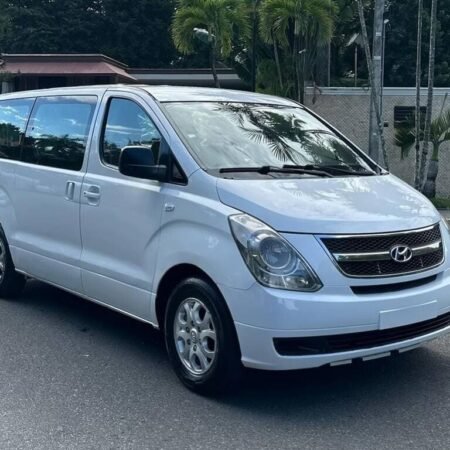 Minivan Hyundai Starex